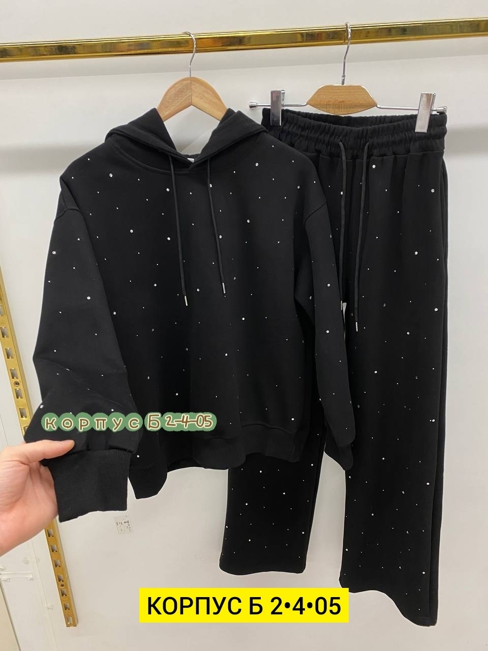 костюм белый,женские костюмы,женский спортивный костюм,спортивный костюм,костюм