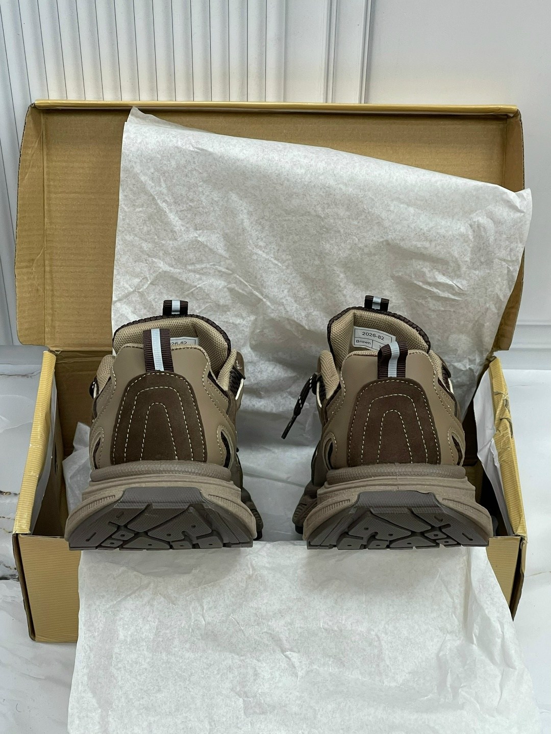 женские кроссовки,женские массивные кроссовки,женские кроссовки на массивной платформе,,женская спортивная , женские кроссовки на массивной платформе