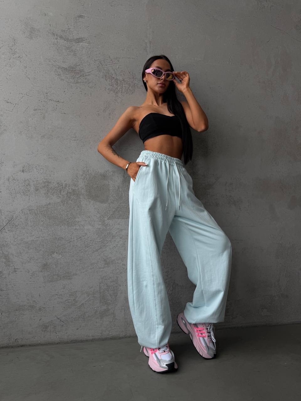 спортивные брюки,штаны спортивные,повседневные брюки,спортивные костюм,брюки женские