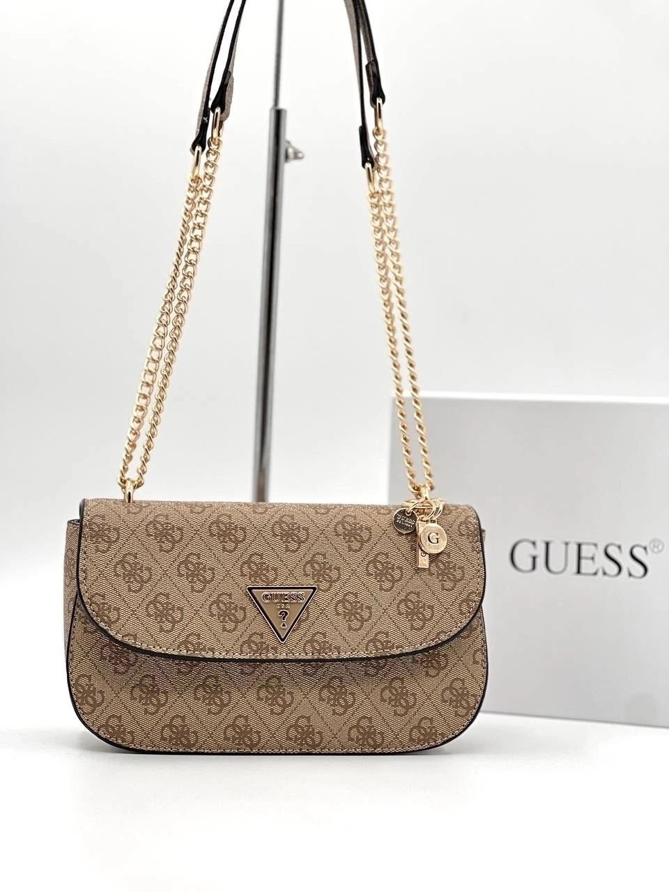 cумка женская guess,cумка guess,сумка guess бежевая,сумка guess hwesg9 51021 коричневый,сумка guess сумка