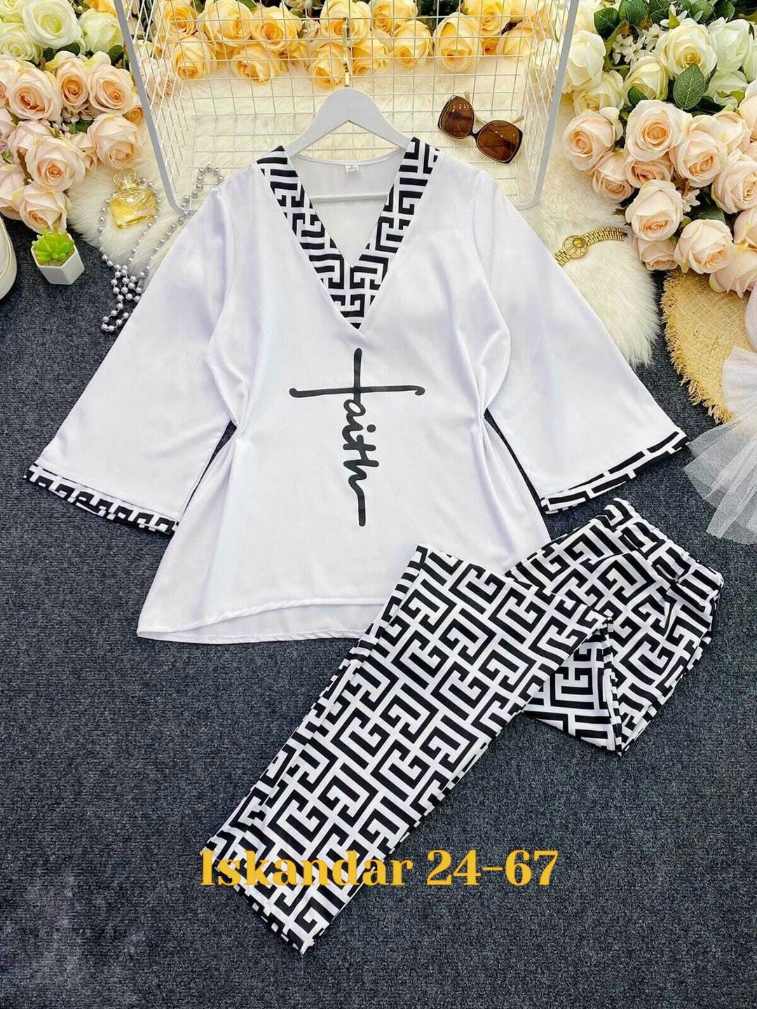 повседневный женский костюм,женские костюмы,элегантные женские комплекты,женский костюм двойка,костюм комплекты