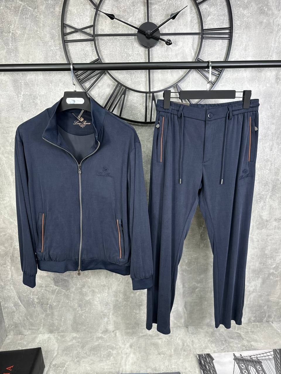 спортивный костюм brunello cucinelli,спортивный костюм loro piana,спортивный костюм brunello cucinelli чёрный,спортивный костюм лоро пиано мужской,мужской спортивный костюм