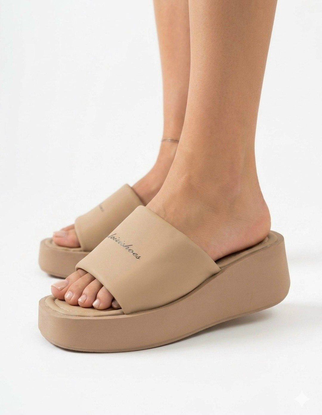 ,шлепанцы женские,сабо женские,шлепанцы на платформе баленсиага,шлепки на платформе