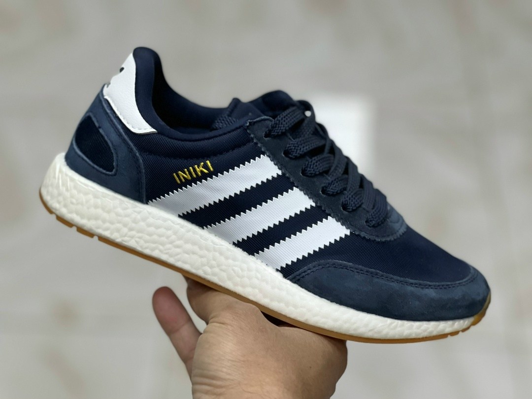 кроссовки adidas,кроссовки,кроссовки адидас хаки мужские,кроссовки adidas iniki,adidas i 5923