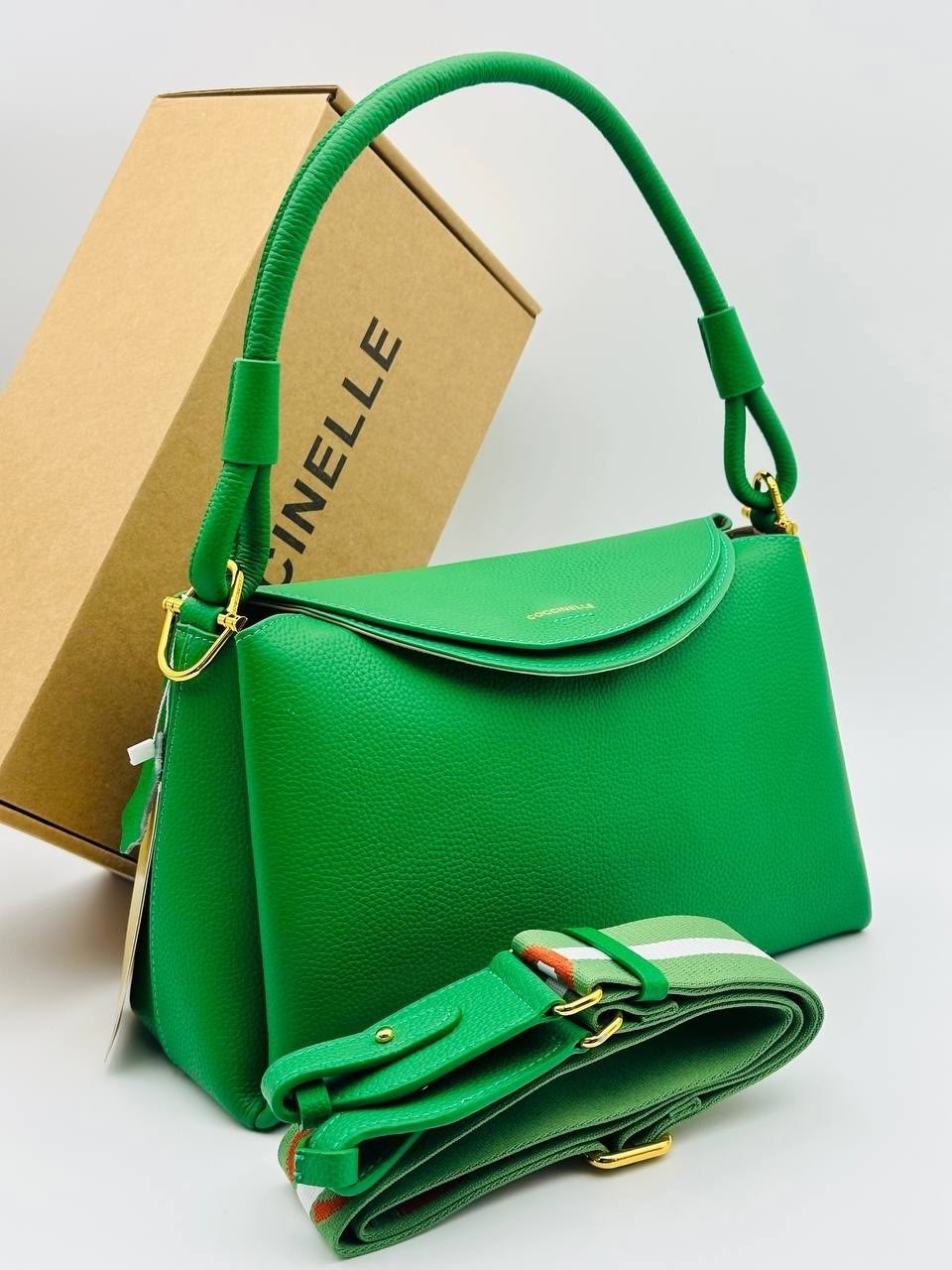 сумка,сумка женская,брендовые сумочки,стильная сумочка,сумка coccinelle