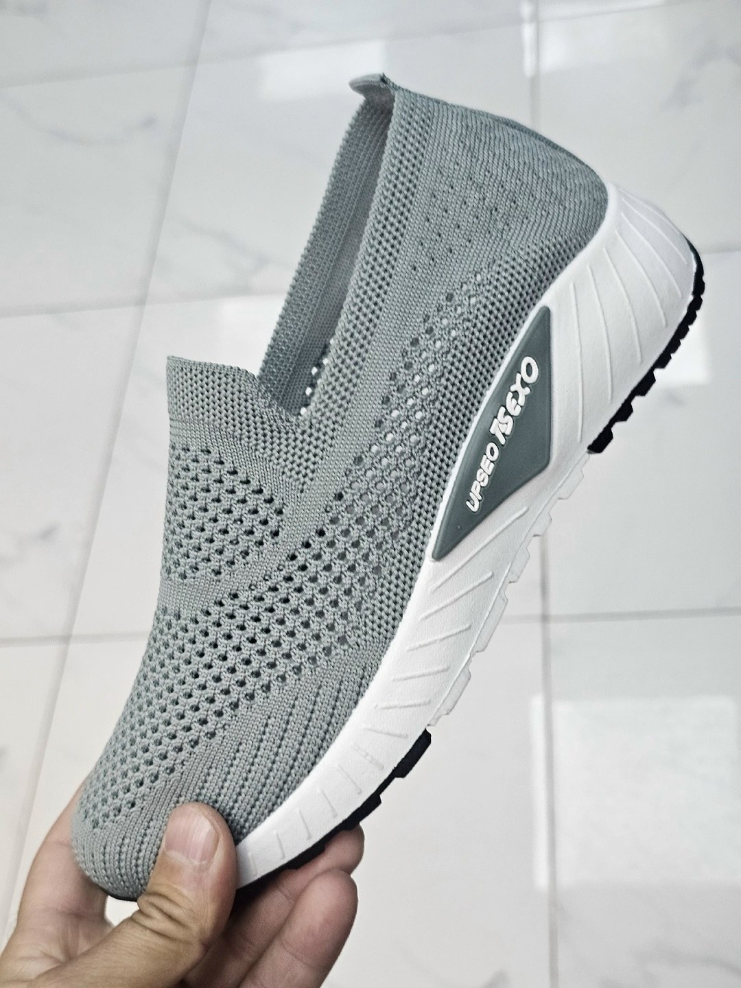 кроссовки женскиe,,слипоны женские,кроссовки слипоны,кроссовки удобные