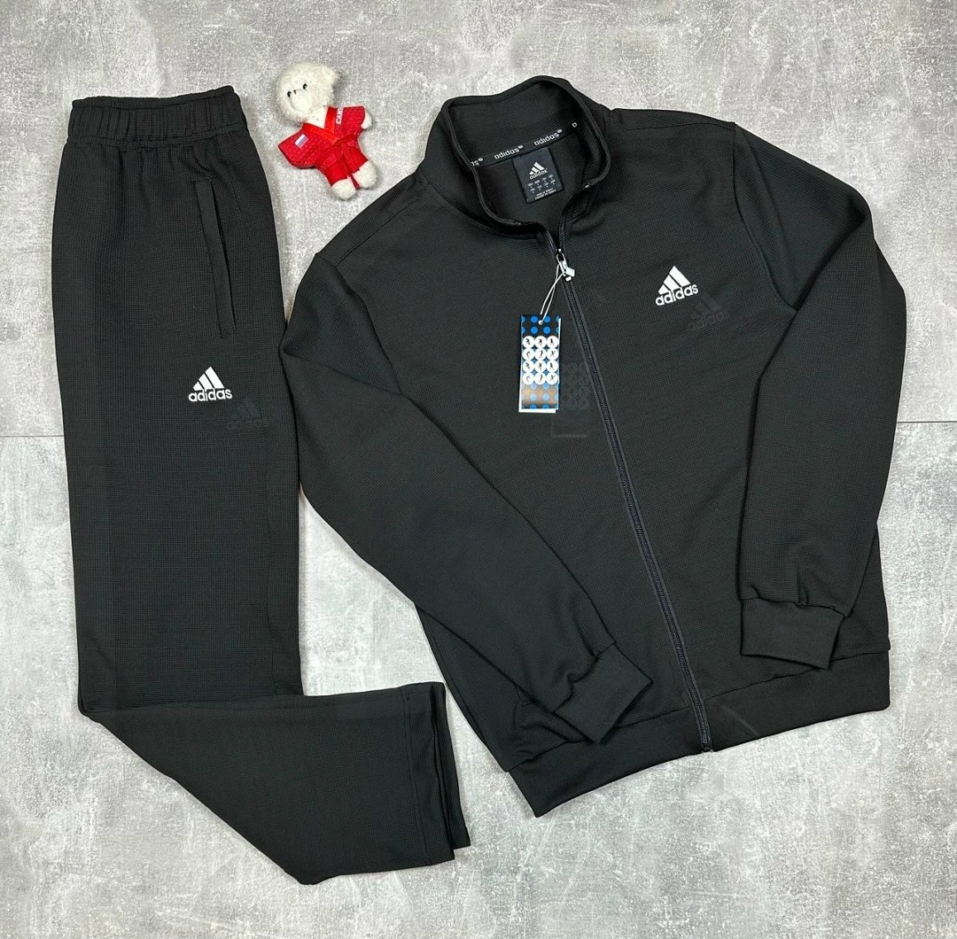 спортивный костюм adidas,спортивный костюм мужской adidas,спортивный костюм adidas теплый,костюм adidas,костюм спортивный adidas original