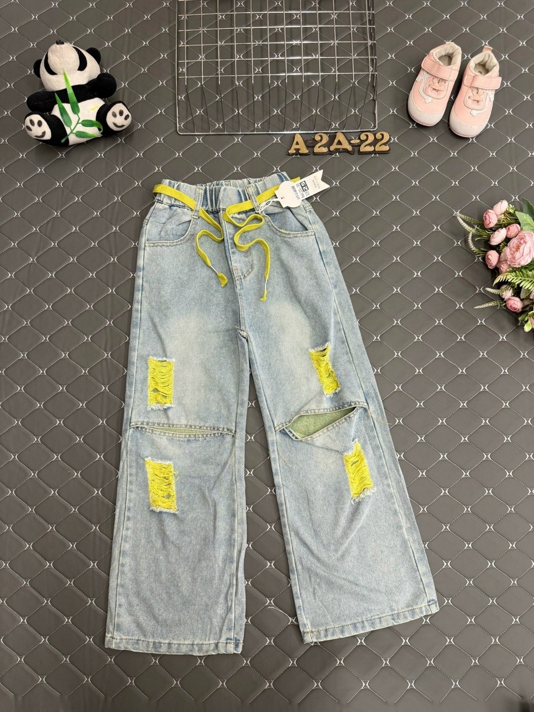 джинсы для девочки,стильные джинсы,женские джинсы,штаны джинсы,модные джинсы