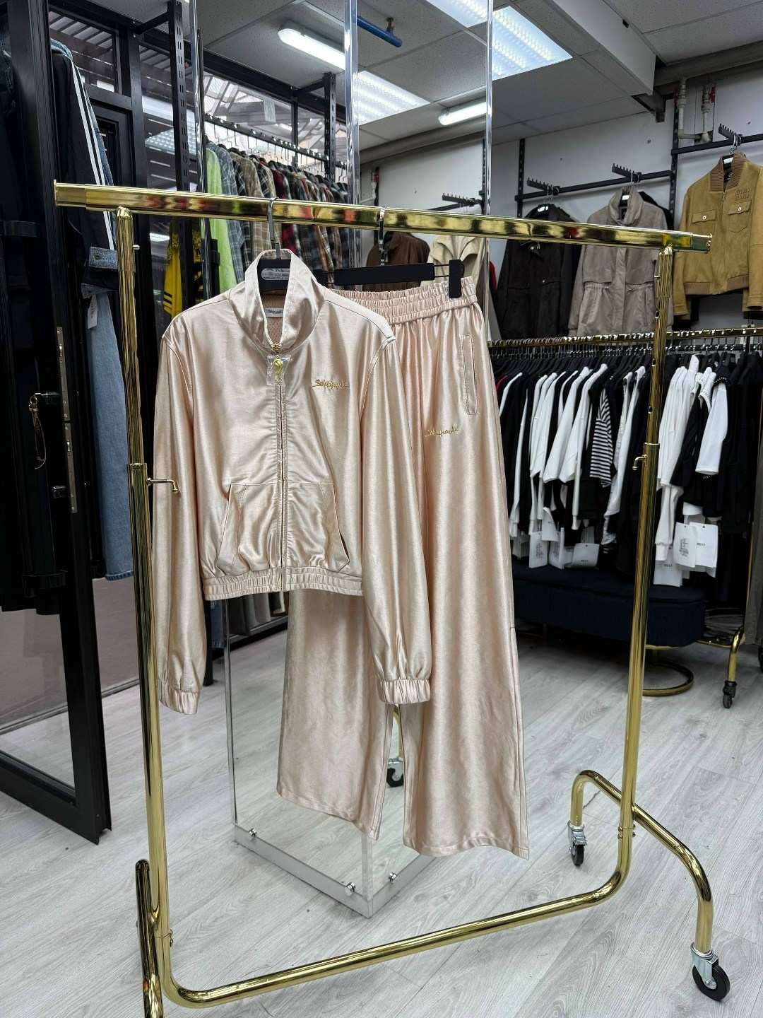 спортивные костюм,спортивные костюмы женские,женские костюмы,брючный костюм,спортивный костюм спортивные костюмы