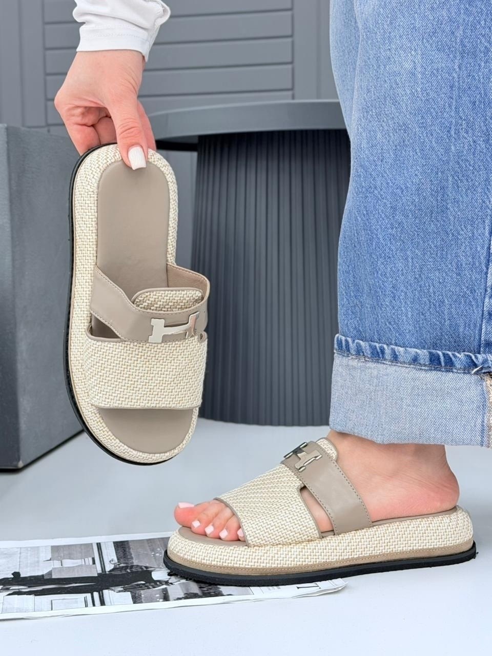 ,стильные босоножки,шлепанцы женские,женские босоножки,сандалии модные