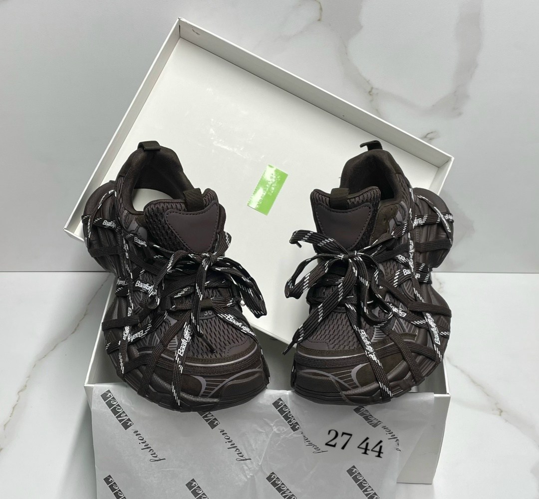 кроссовки balenciaga женские,balenciaga кроссовки,,кроссовки баленсиага 3 xl,кроссовки balenciaga 3 xl