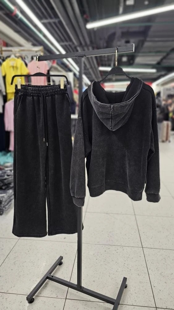 костюм спортивный,женский спортивный костюм,женский спортивный костюм из премиальной варенки,женские костюмы,спортивный костюм теплый женский