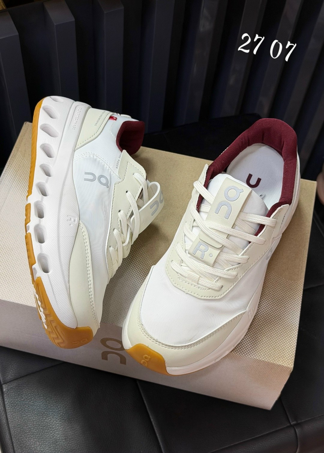 ,loewe кроссовки,женские кроссовки,повседневные кроссовки,комбинированные кроссовки