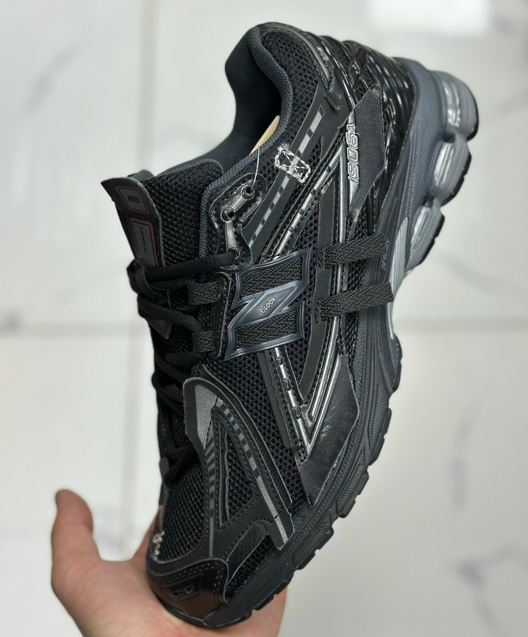 кроссовки balenciaga runner,мужские кроссовки balenciaga runner черные,кроссовки new balance 1906a black,кроссовки new balance 1906,кроссовки balenciaga runner цвет black matt