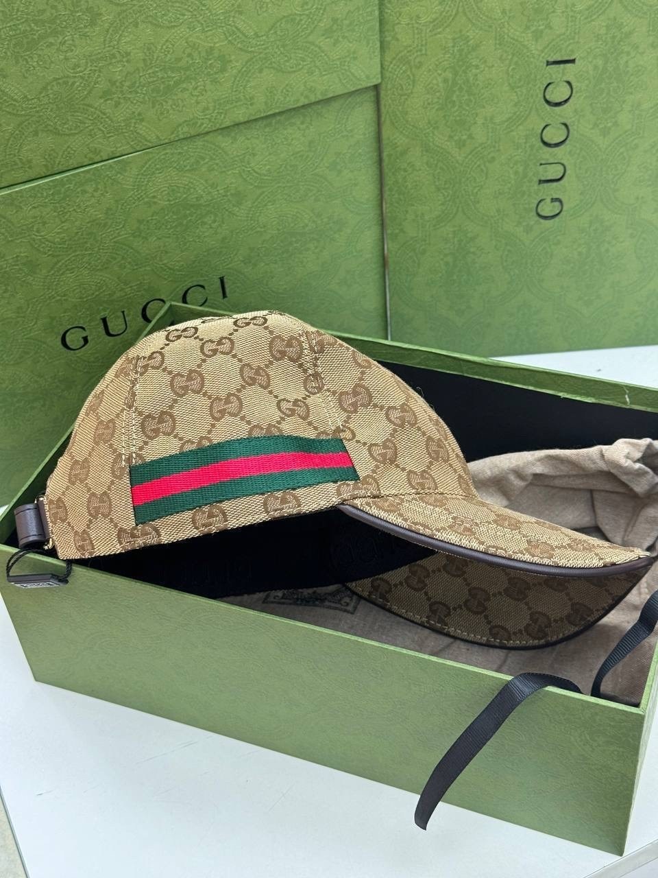 бейсболка gucci,кепка нью эра гуччи,кепка гуччи оригинал женская,кепка gucci,кепка гуччи