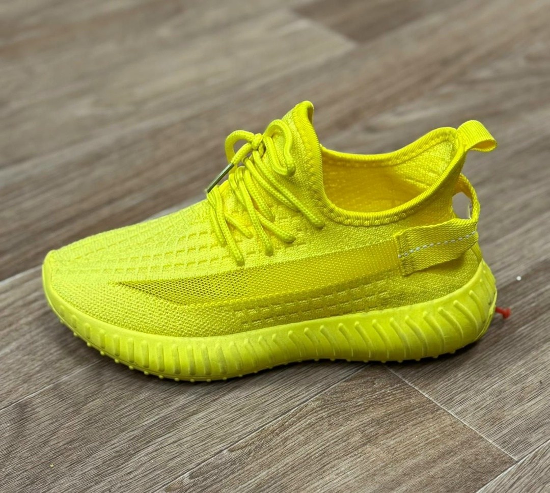 кроссовки женскиe,кроссовки женские летние,текстильные кроссовки женские летние,кроссовки лимонного цвета женские,кроссовки женские изики