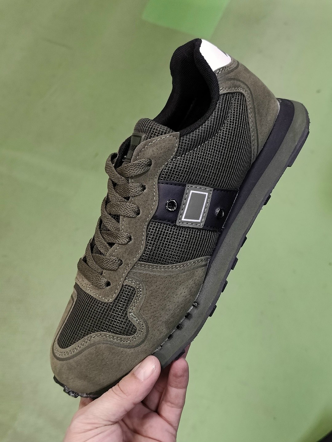 кроссовки мужские,,мужская  кроссовки,кроссовка мужской,кроссовки