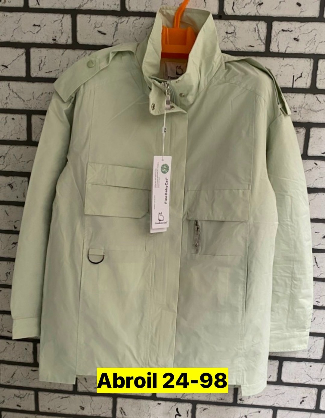 демисезонная куртка,куртка,женская куртка,ветровка демисезонная,легкая куртка