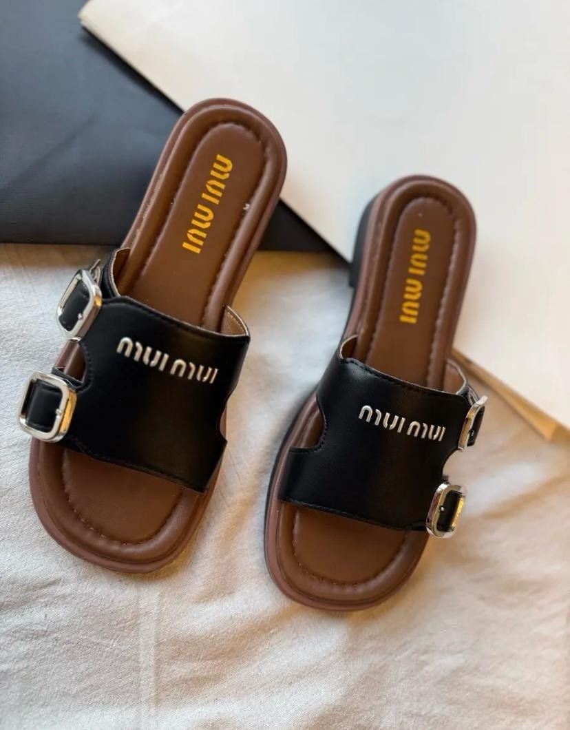 брендовые шлепанцы,шлепанцы женские,шлепки с ремешками,,модные шлепанцы