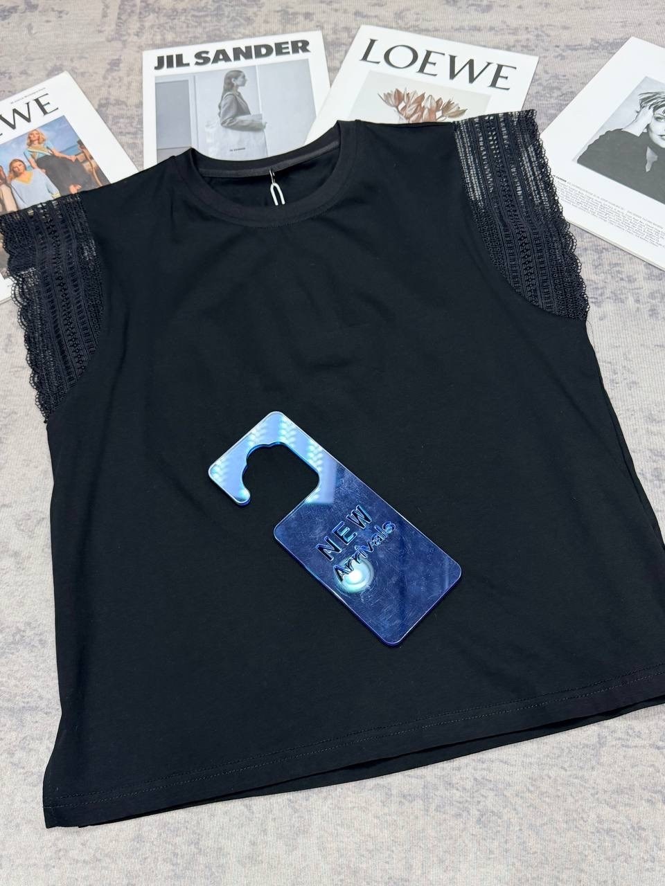 футболка с кружевами,футболка с кружевом женская,базовая футболка женская с кружевом,кружевная футболка,футболки женская