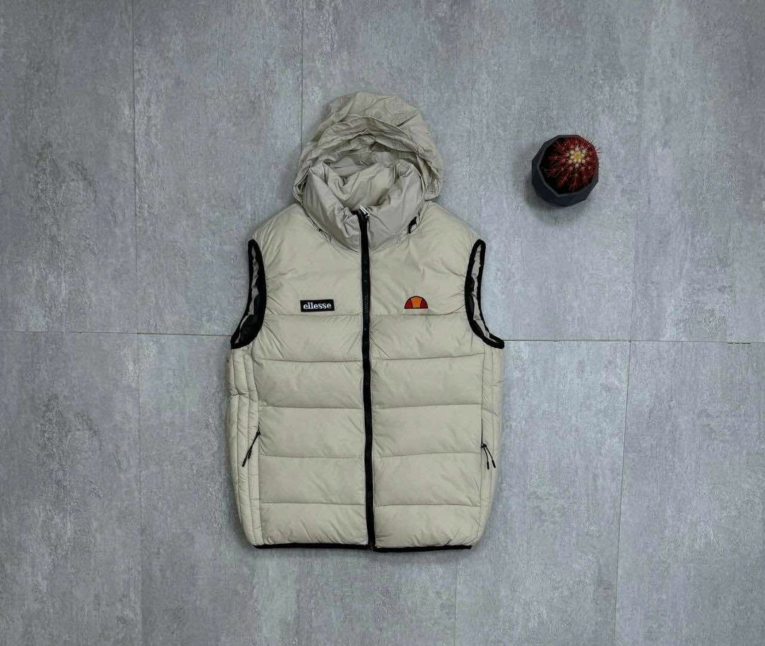 жилетка,мужская жилетка,жилет ellesse,жилетка безрукавка,жилет