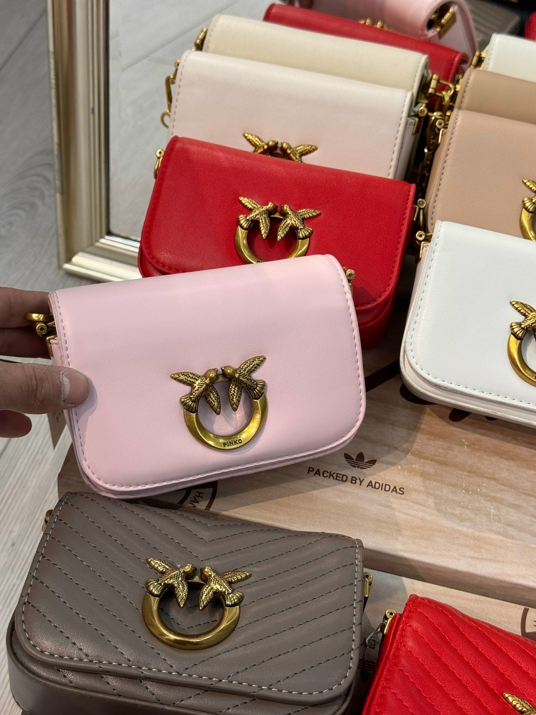 сумка pinko,сумка женская pinko,pinko сумка на плечо,сумки пинко,модная сумка