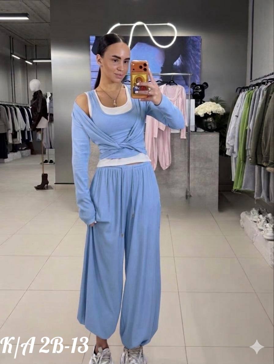 брючные костюмы,велюровый костюм,костюм тройка женский,женский костюм,спортивные костюмы