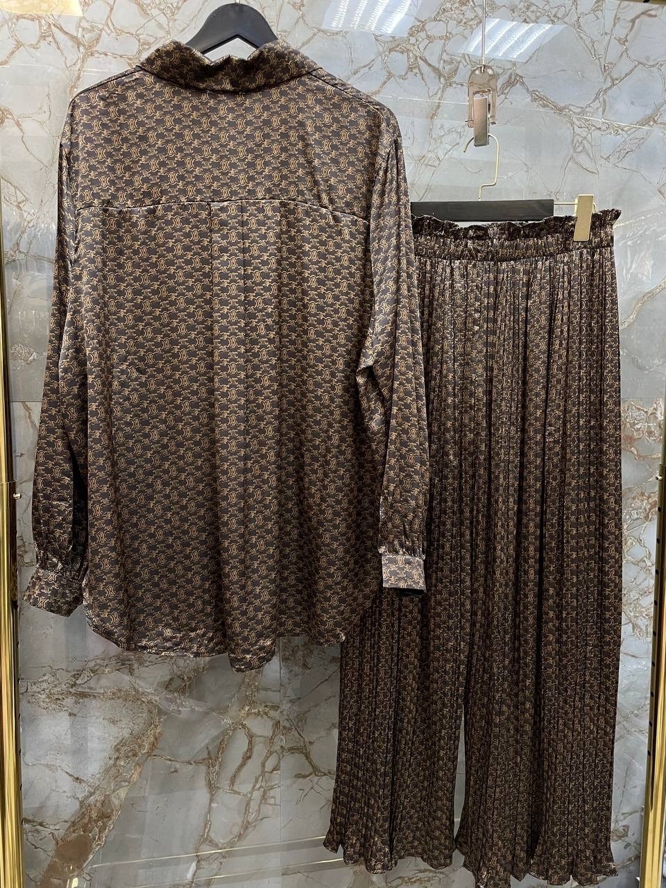 костюм,рубашка,повседневная рубашка,коричневая рубашка