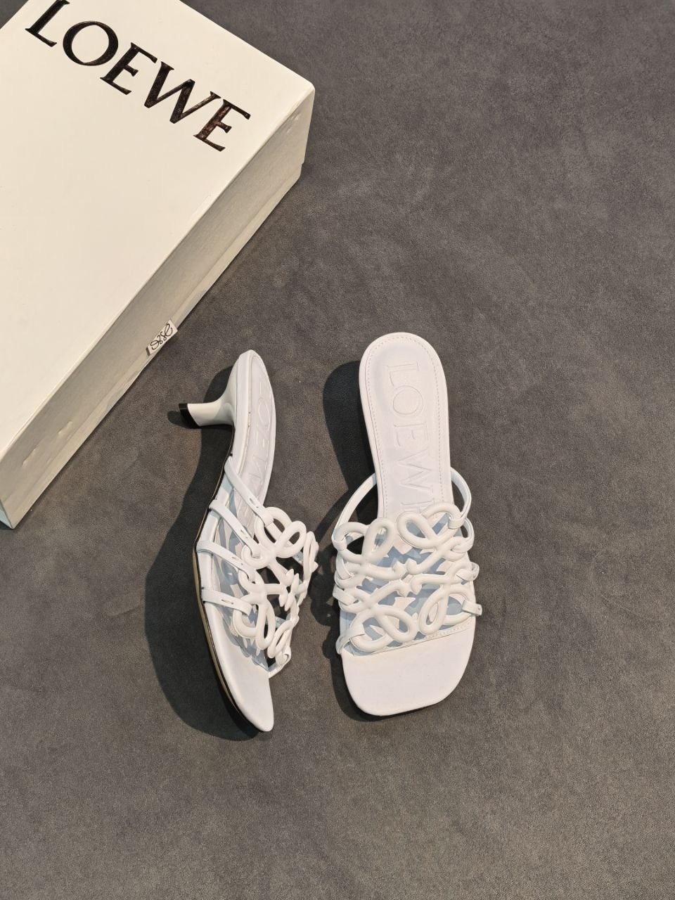 сандалии модные,шлепанцы женские,босоножки на каблуках,женские сандалии,босоножки и сандалии