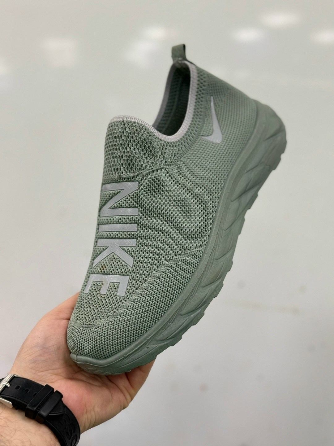 кроссовки найк без шнурков мужские,кроссовки мужские летние nike,мужские кроссовки nike,кроссовки nike,кроссовки