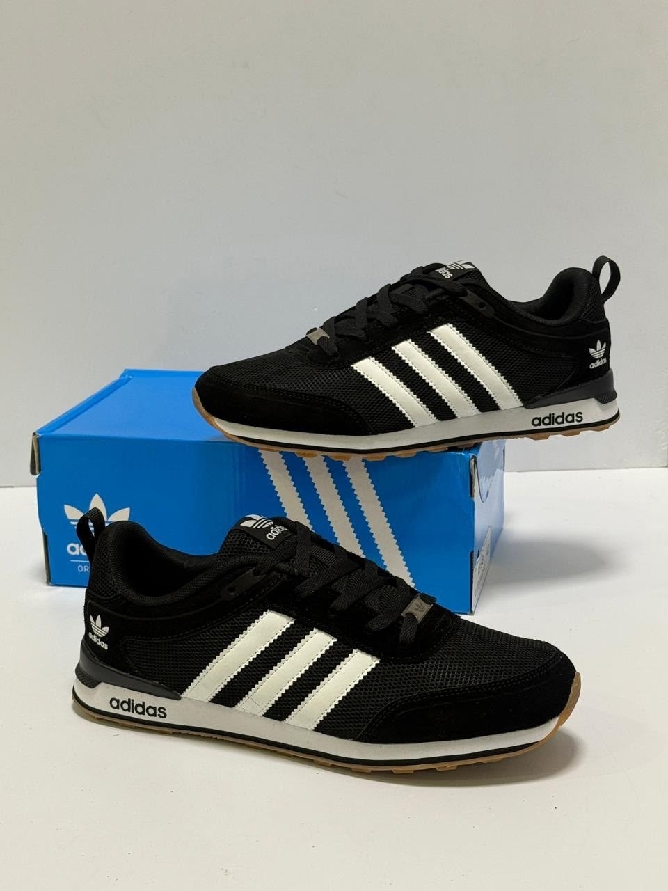 кроссовки мужские adidas,кроссовки adidas,кроссовки adidas classics adidas цвет черный,кроссовки adidas neo 10k,adidas кроссовки adidas