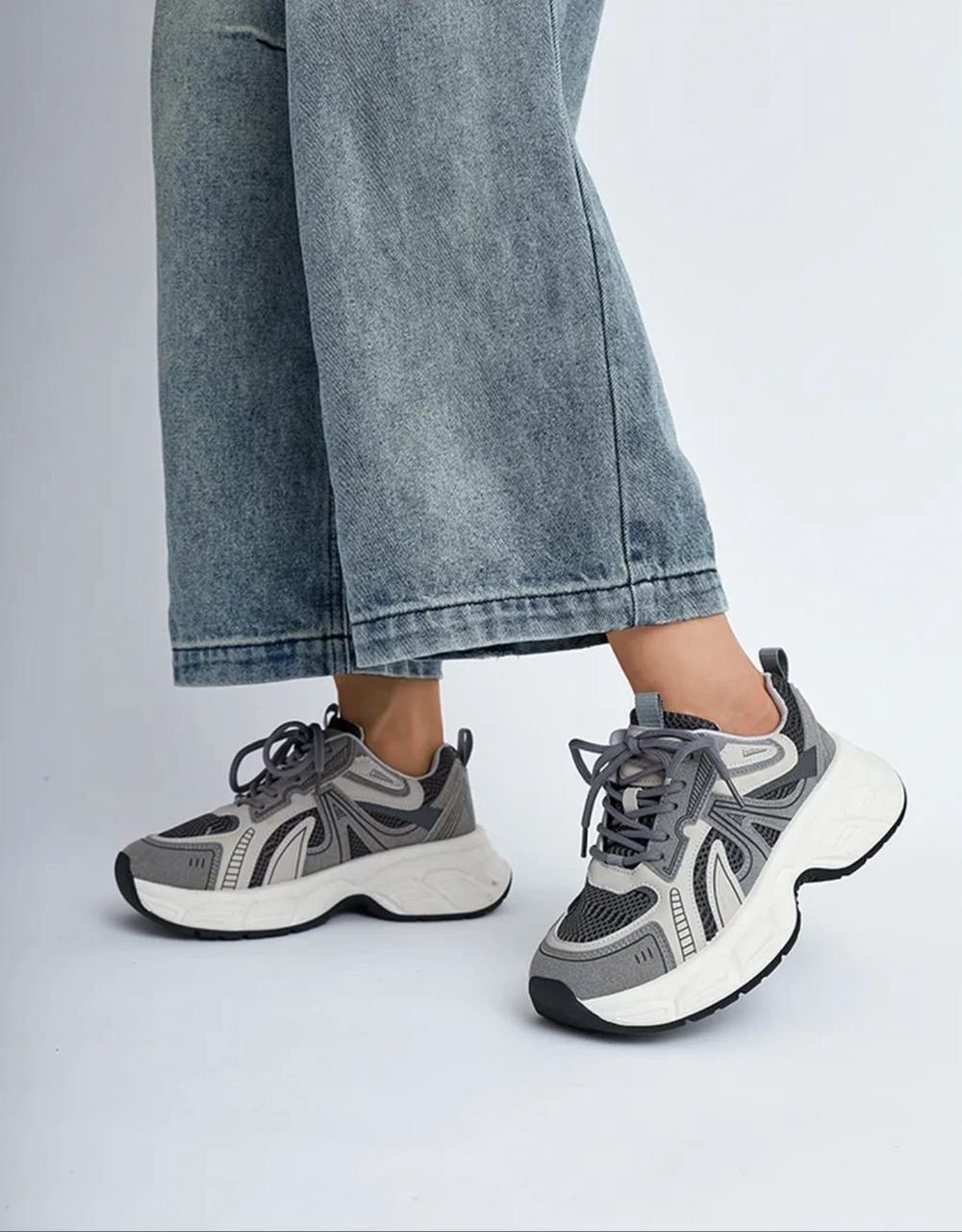 кроссовки женскиe,,кроссовки для женщин,массивные кроссовки,повседневные кроссовки