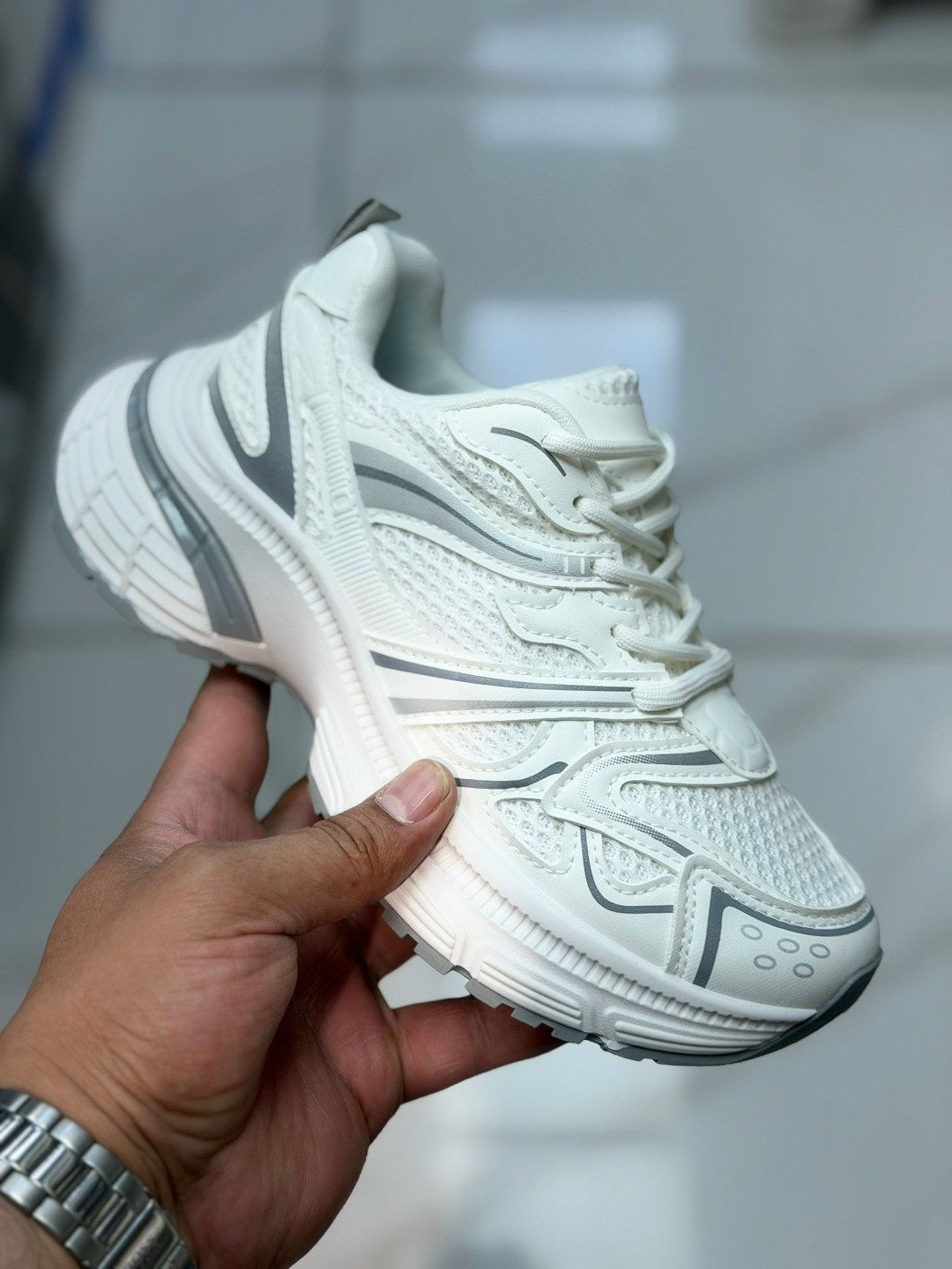 кроссовки женскиe,кроссовки,массивные кроссовки,кроссовки для женщин,повседневные кроссовки