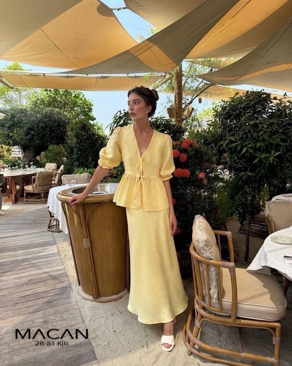 женский летний костюм с юбкой,элегантные наряды,элегантные костюмы,летний костюм с юбкой и топом,льняной костюм с юбкой