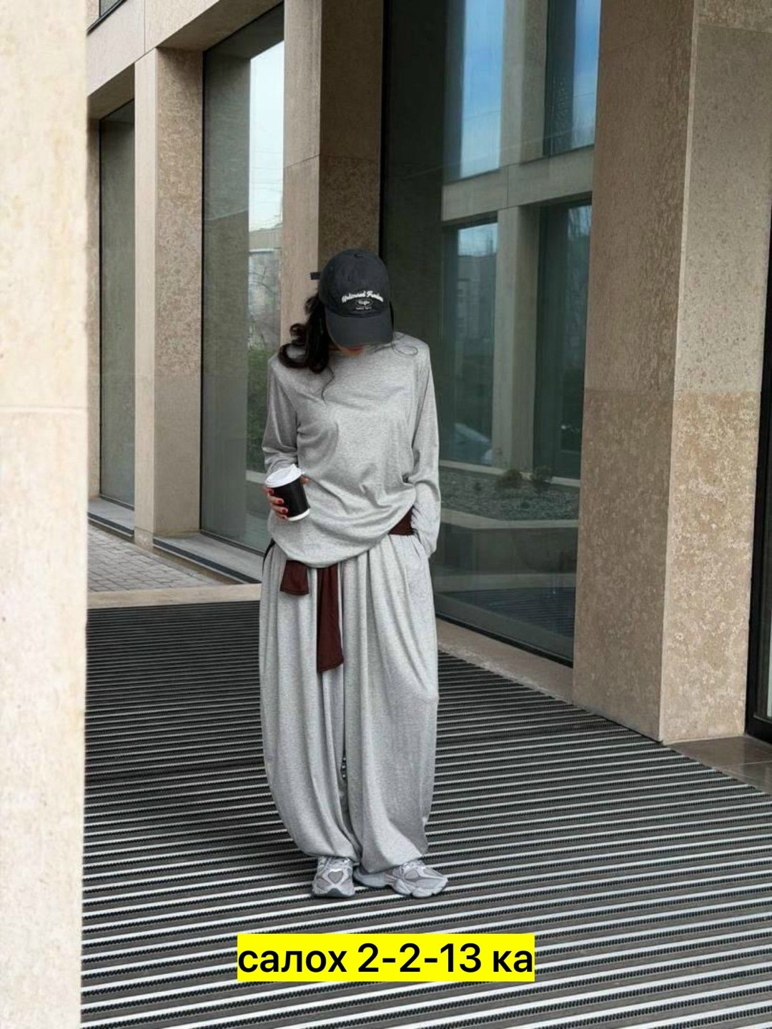 повседневный костюм,костюм с длинными рукавами,костюм,женские костюмы