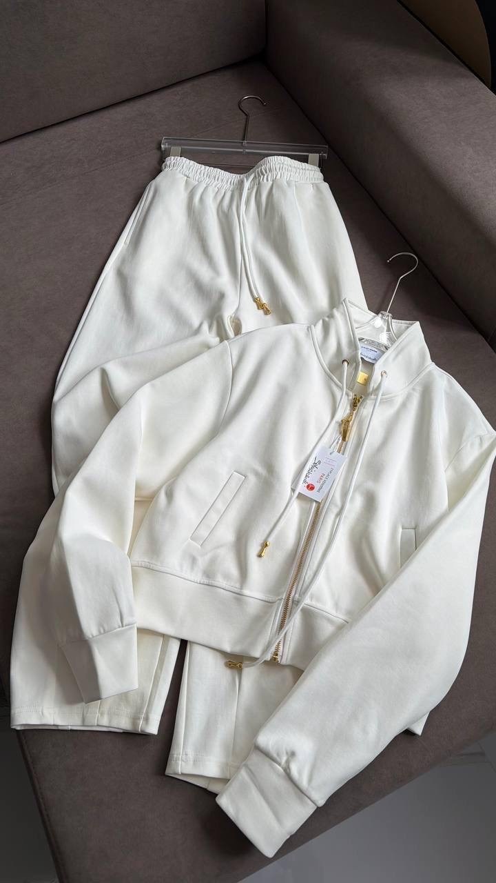 стильные костюмы,спортивный костюм brunello cucinelli,спортивный костюм,костюм женский,женский спортивный костюм