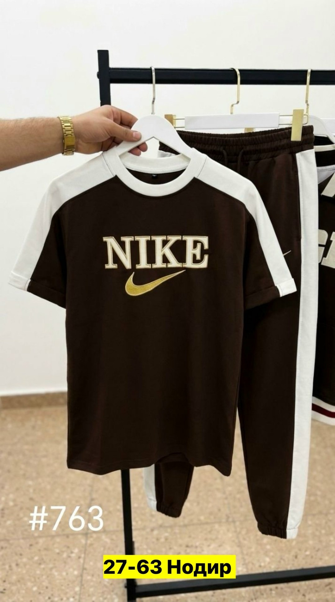 спортивный мужской костюм nike,костюм nike,спортивные костюмы nike,спортивные костюм,спортивные костюмы мужские