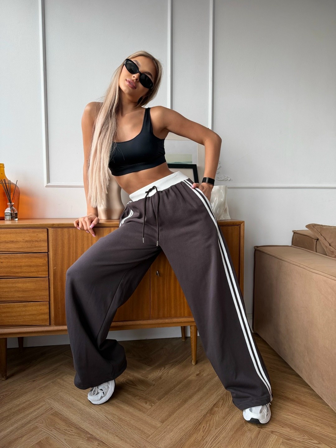 брюки спортивные,спортивные штаны,брюки модные,широкие штаны,комбинированные брюки