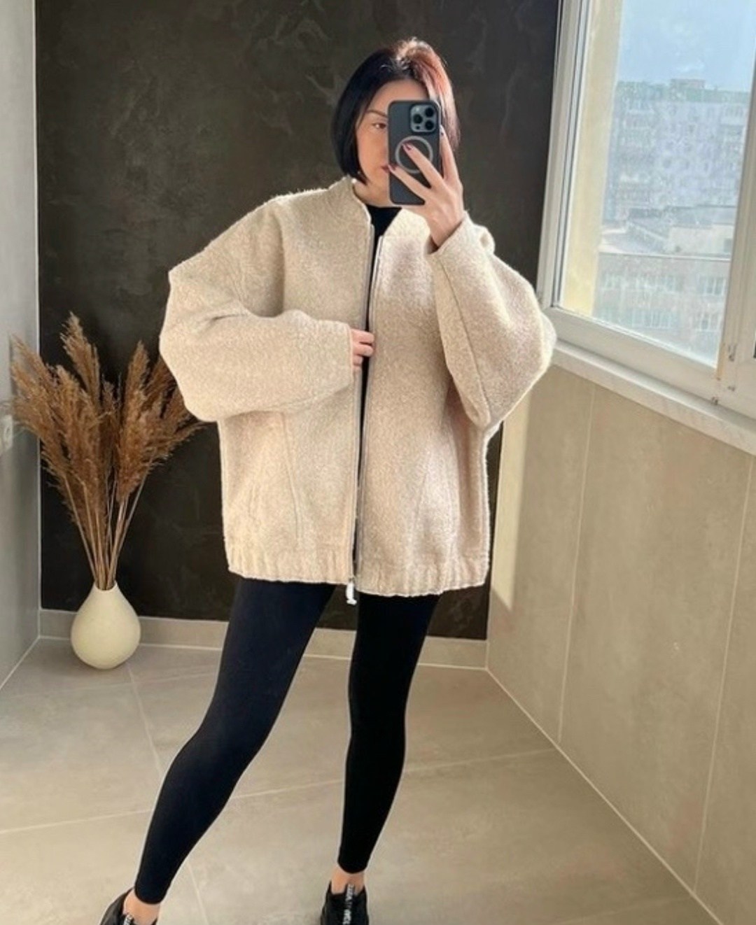 куртка бомбер,бежевый бомбер,куртка,куртка женская,бежевая куртка