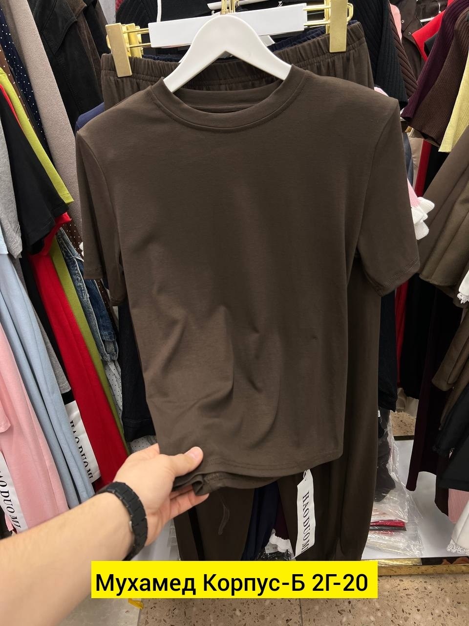 футболки женская,футболка,красная футболка,универсальные футболки,футболки и майки