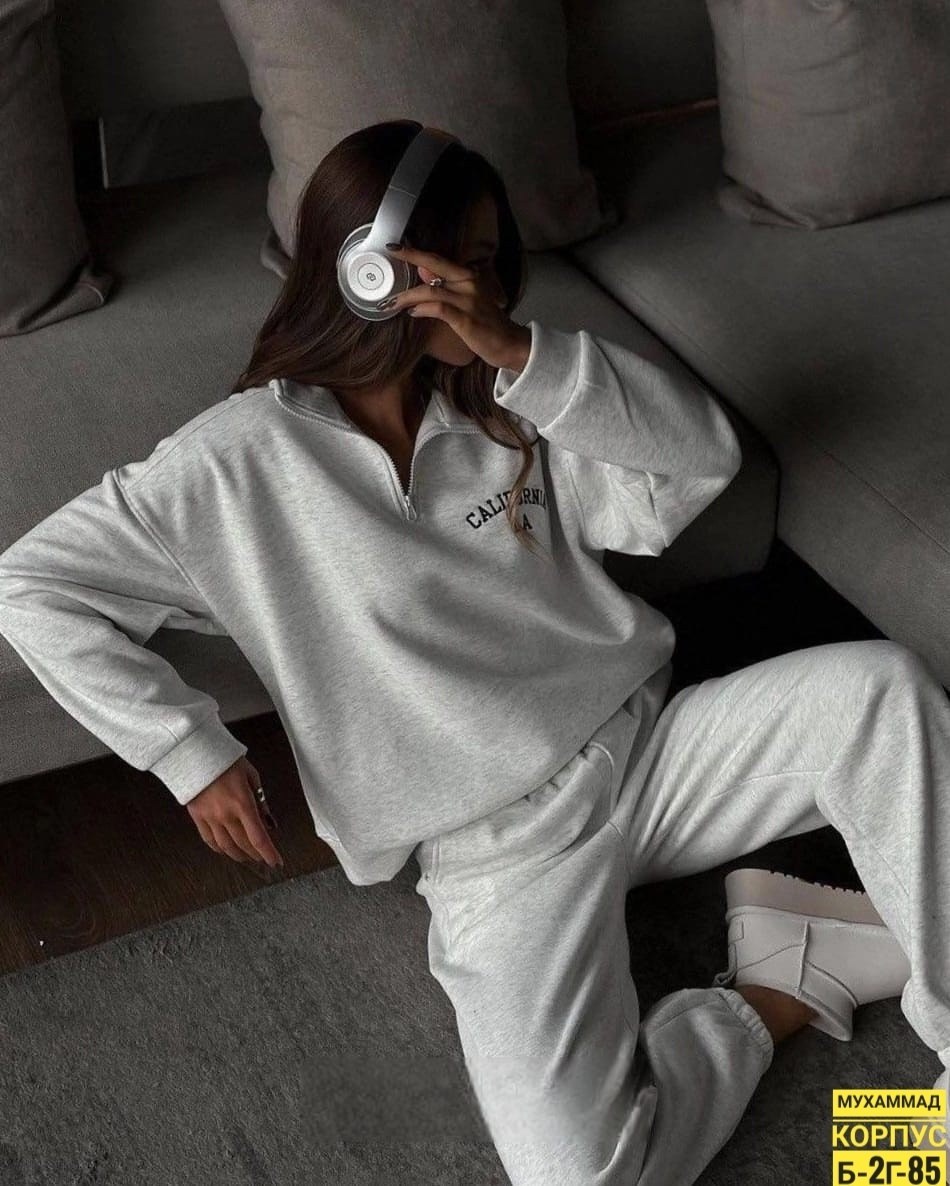 спортивный костюм одежда,спортивный костюм стильный,спортивный теплый костюм,спортивный женский костюм серый,костюм спортивный