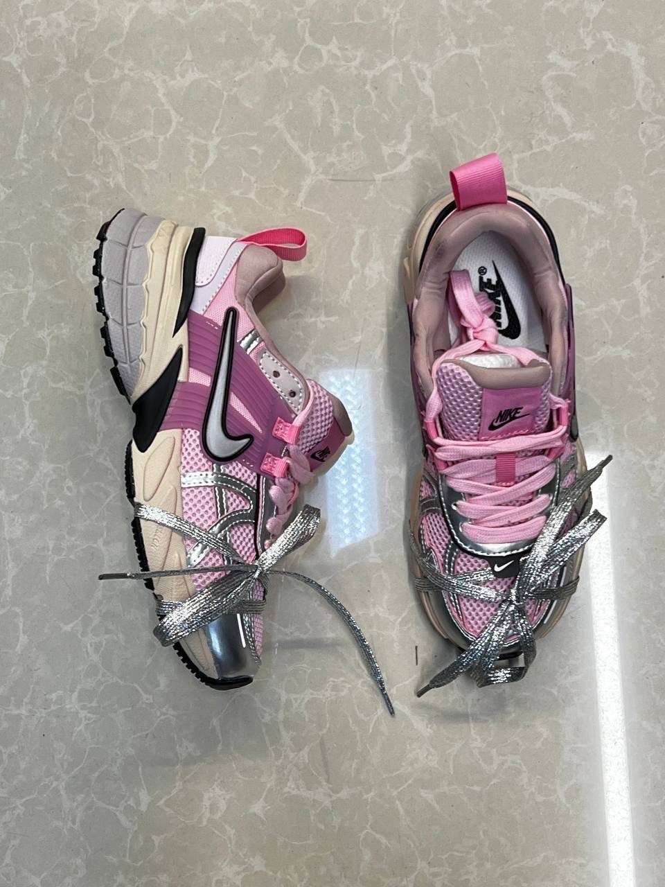 кроссовки для женщин nike initiator pink,кроссовки nike,кроссовки nike v 2 k run,кроссовки беговые женские,кроссовки nike женские