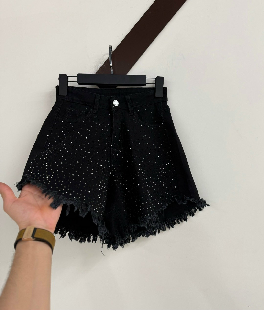 джинсовые шорты женские,джинсовые шорты стразы,джинсовые шорты,шорты джинсовые с высокой талией со стразами falens,шорты джинс