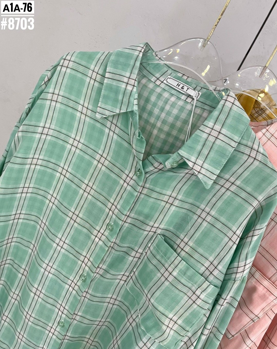 женская рубашка в клетку,клетчатая рубашка женская,рубашка в клетку,женская рубашка,повседневная рубашка