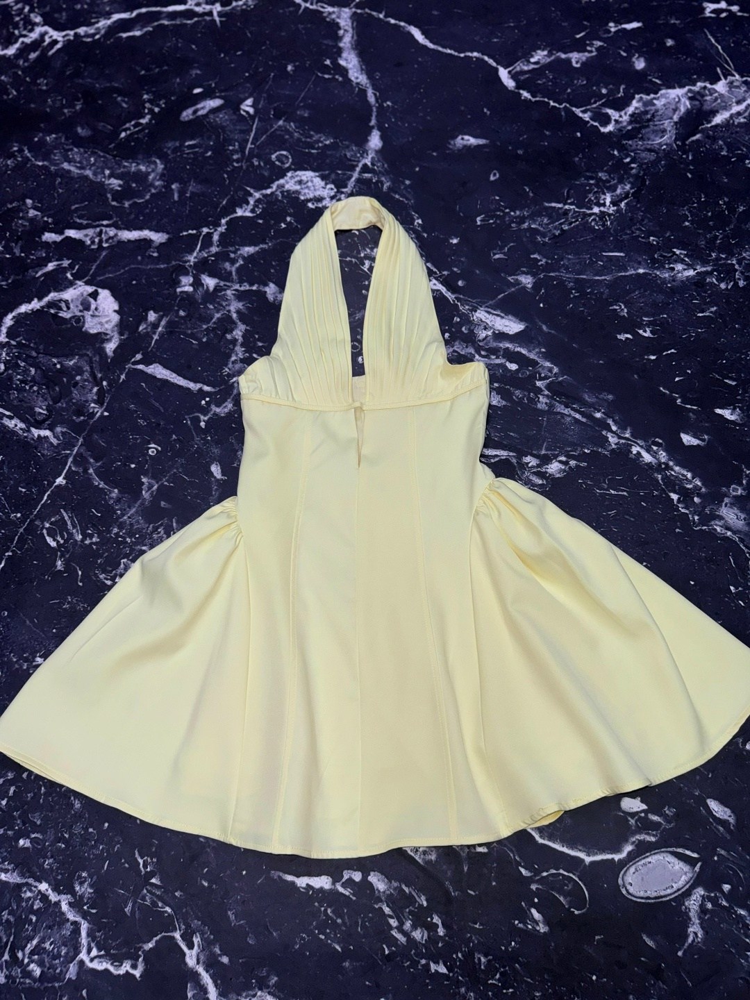 короткое платье,платья атласные,платья мини,модное платье,платье