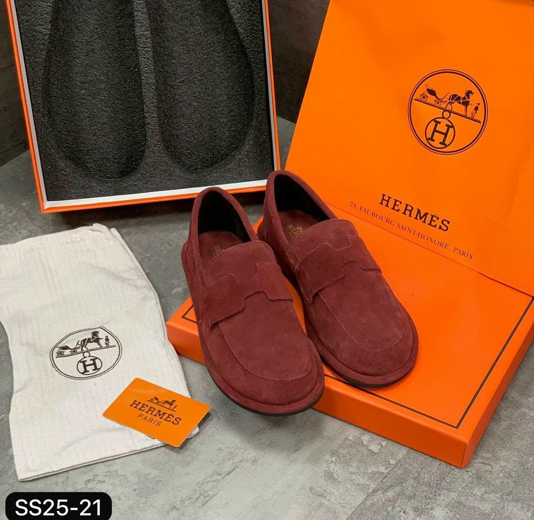 ,hermes лоферы,мокасины эрмес,мокасины мужские,женские лоферы hermes paris a113173 замшевые чёрные