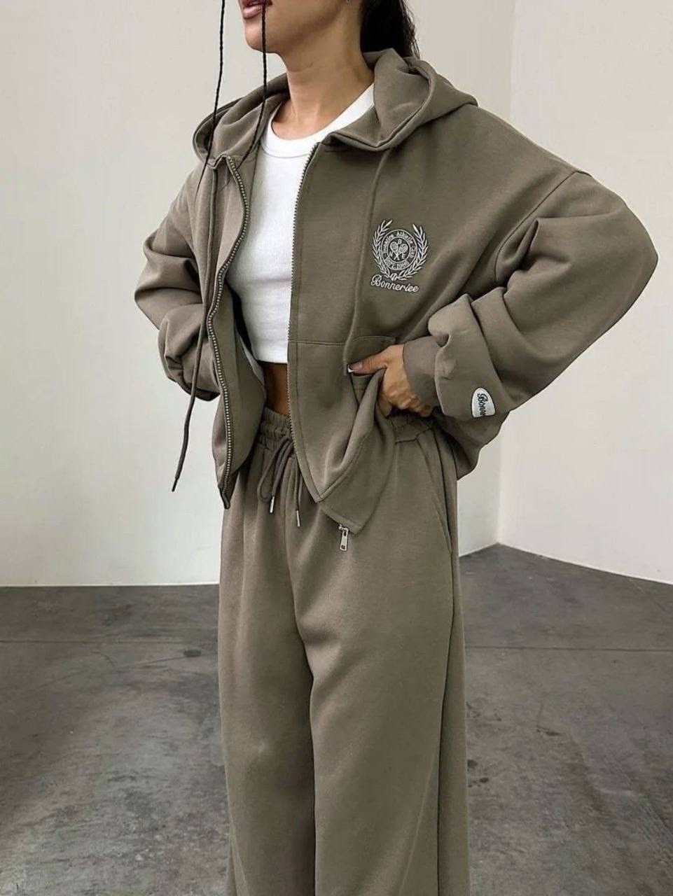 костюм спортивный,женский спортивный костюм,womens baby blue tracksuit,костюм голубой,женский костюм на флисе