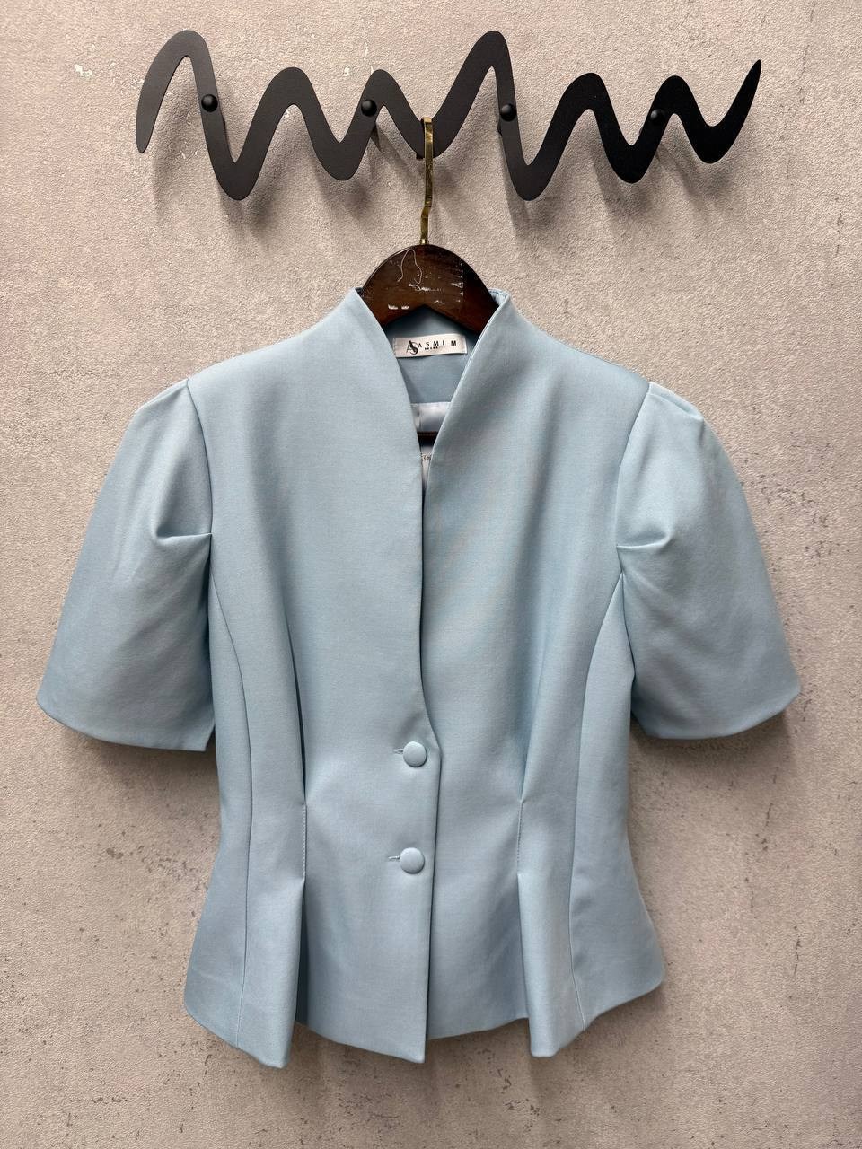 жакет,пиджак и жакет,жакет с коротким рукавом,жакет женский,приталенный жакет