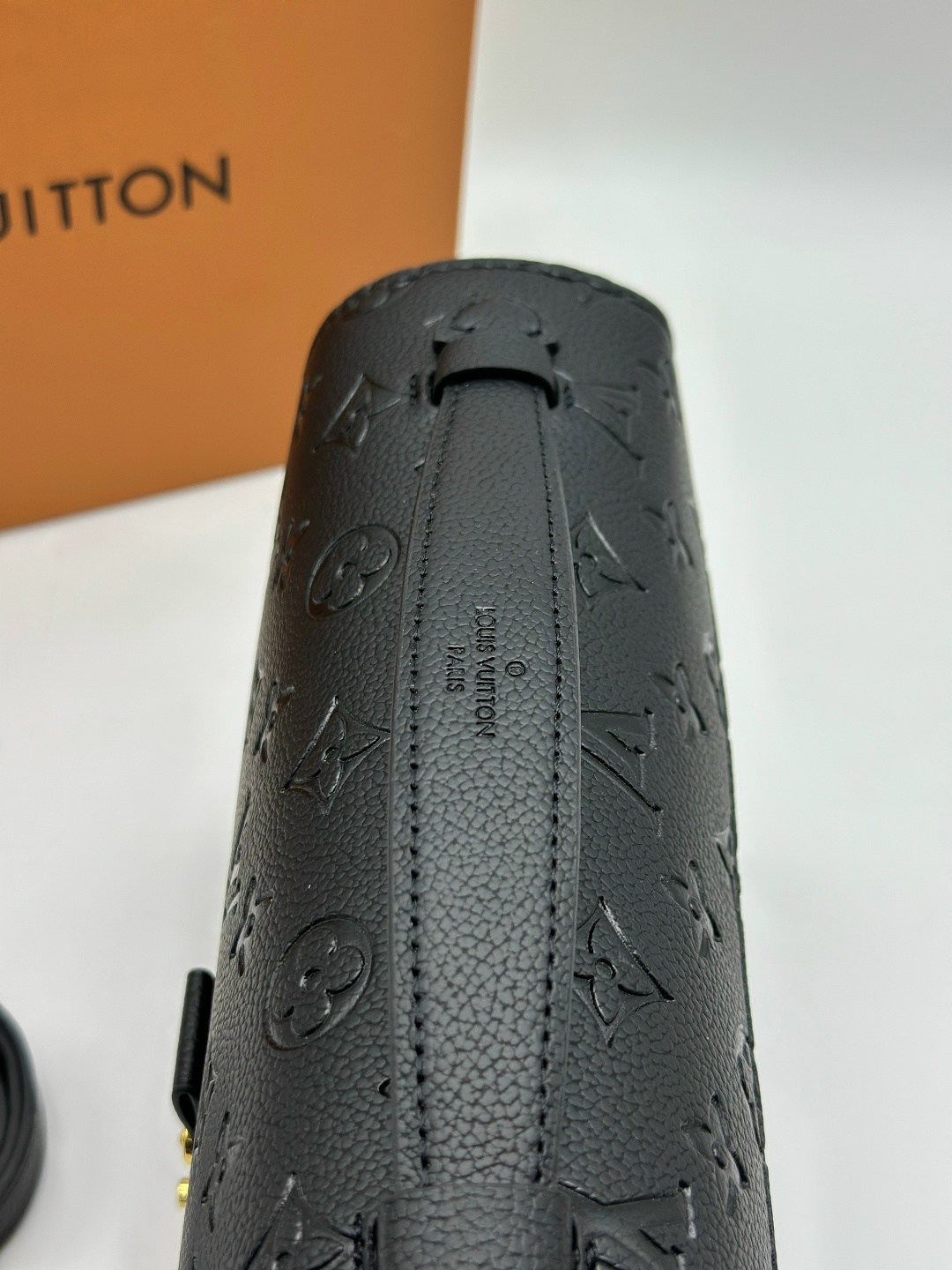 louis vuitton женская сумка,сумка louis vuitton,сумка louis vuitton pochette metis,louis vuitton pochette,louis vuitton pochette metis