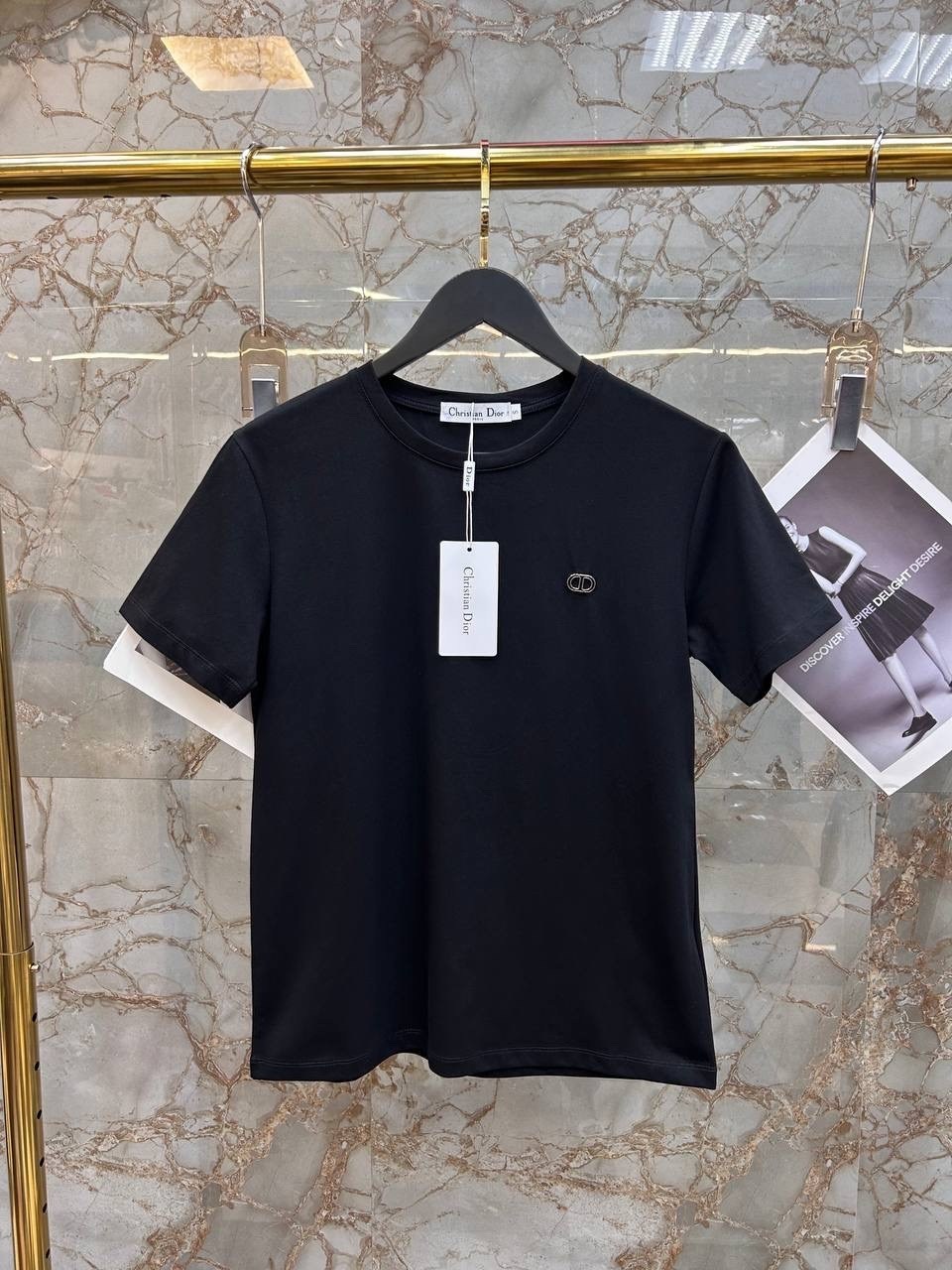 мужская футболка,футболка dolce gabbana,футболки женская,футболки мужские и женские,футболка